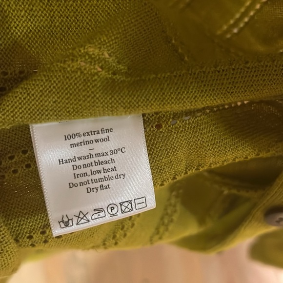 Geysir Merino Cardigan - Picture 4 of 4